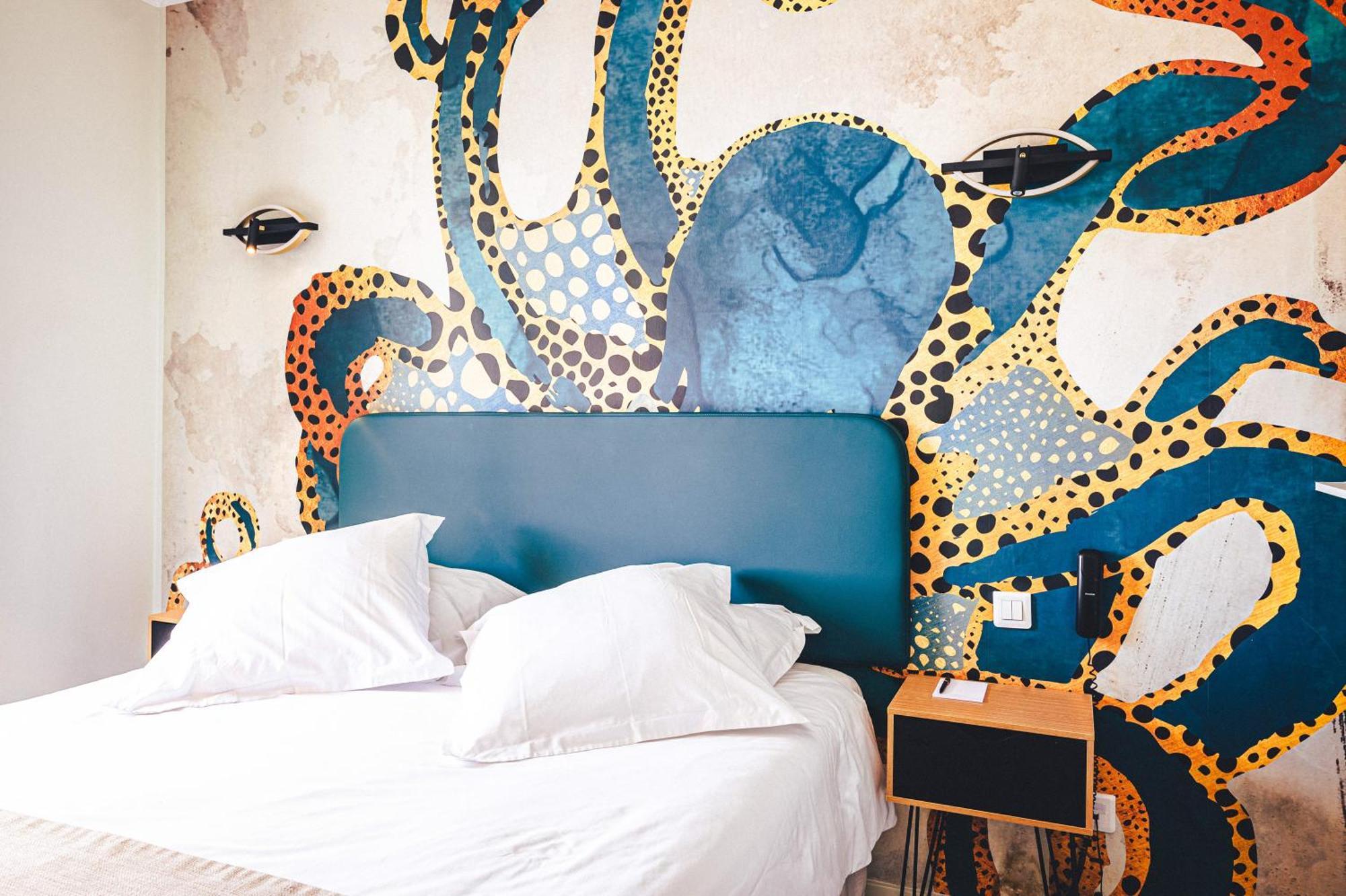Le Suffren Hotel Grimaud Exterior photo