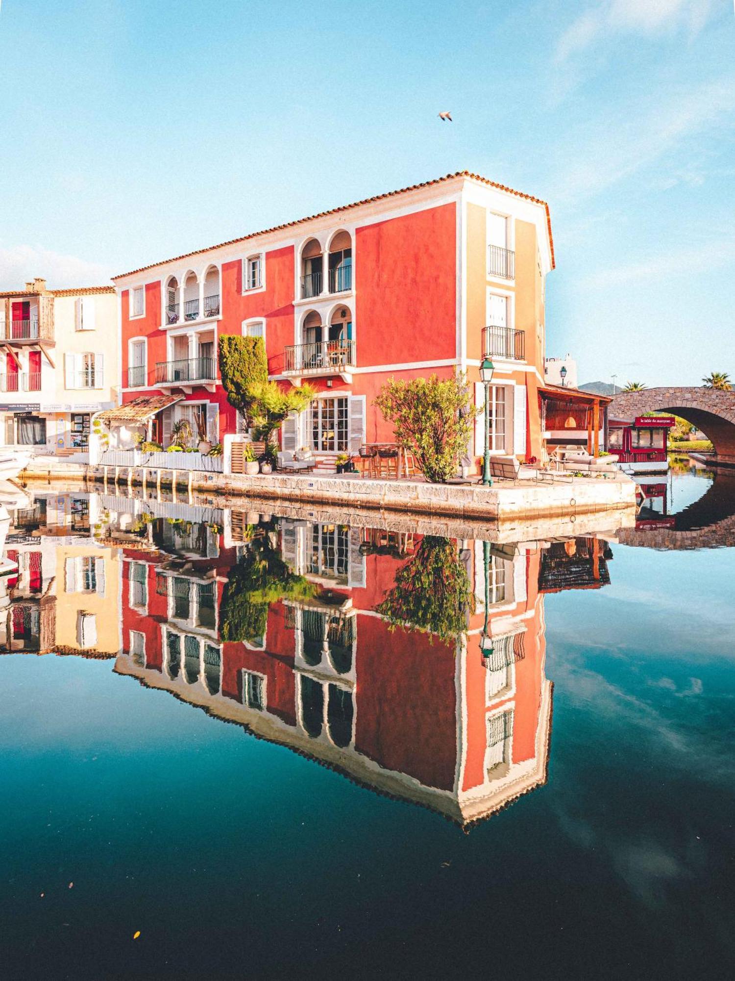 Le Suffren Hotel Grimaud Exterior photo